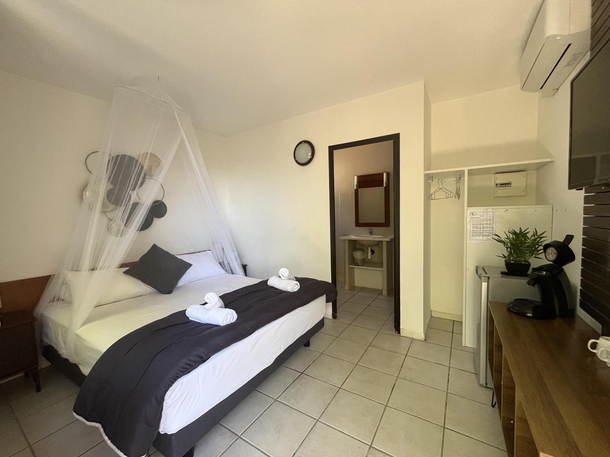 Mont Bouquet Lodge-Residence Hoteliere Brouzet-les-Ales Bagian luar foto