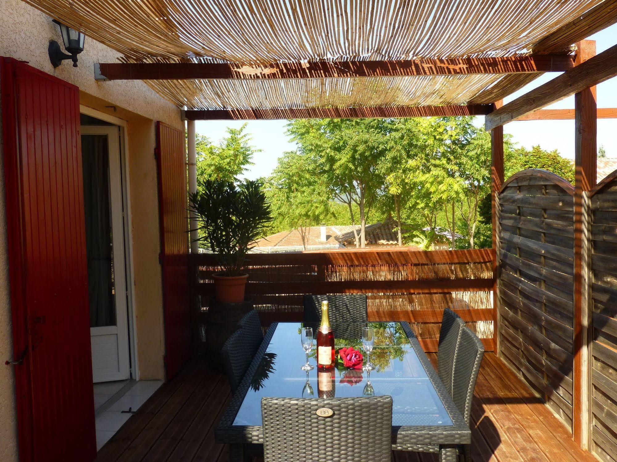 Mont Bouquet Lodge-Residence Hoteliere Brouzet-les-Ales Bagian luar foto